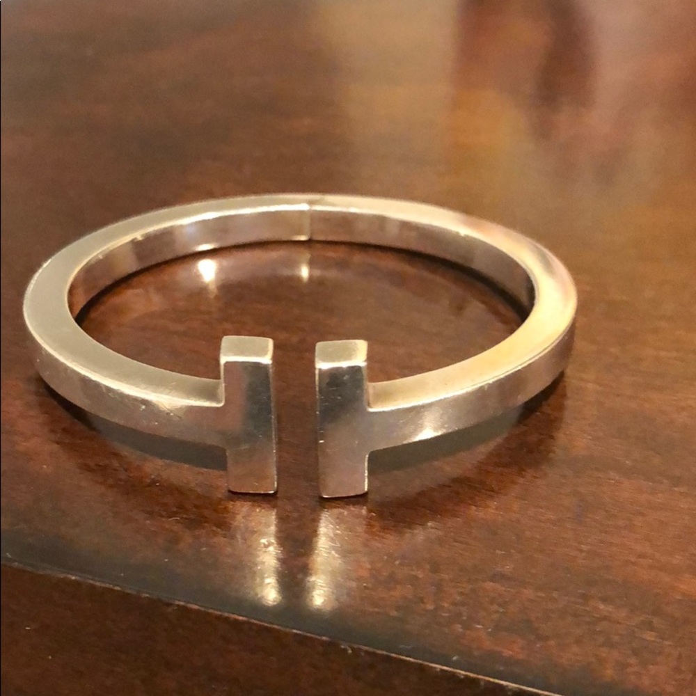 COPY - Tiffany T bracelet